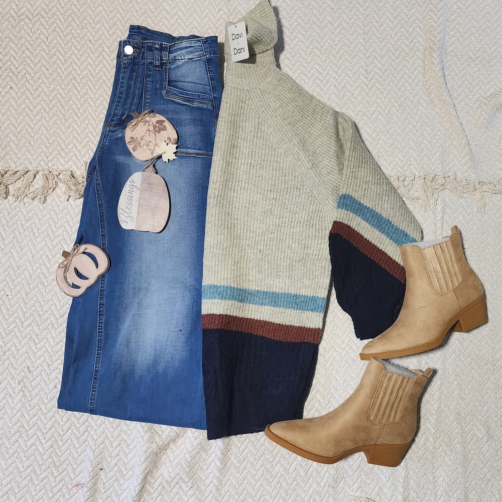 DAVI & DANI Colorblock Bubble Sleeve Western Boho Turtleneck Sweater